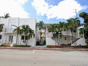 235 79th St-Unit -2 in Miami Beach, FL - Building Photo - Building Photo