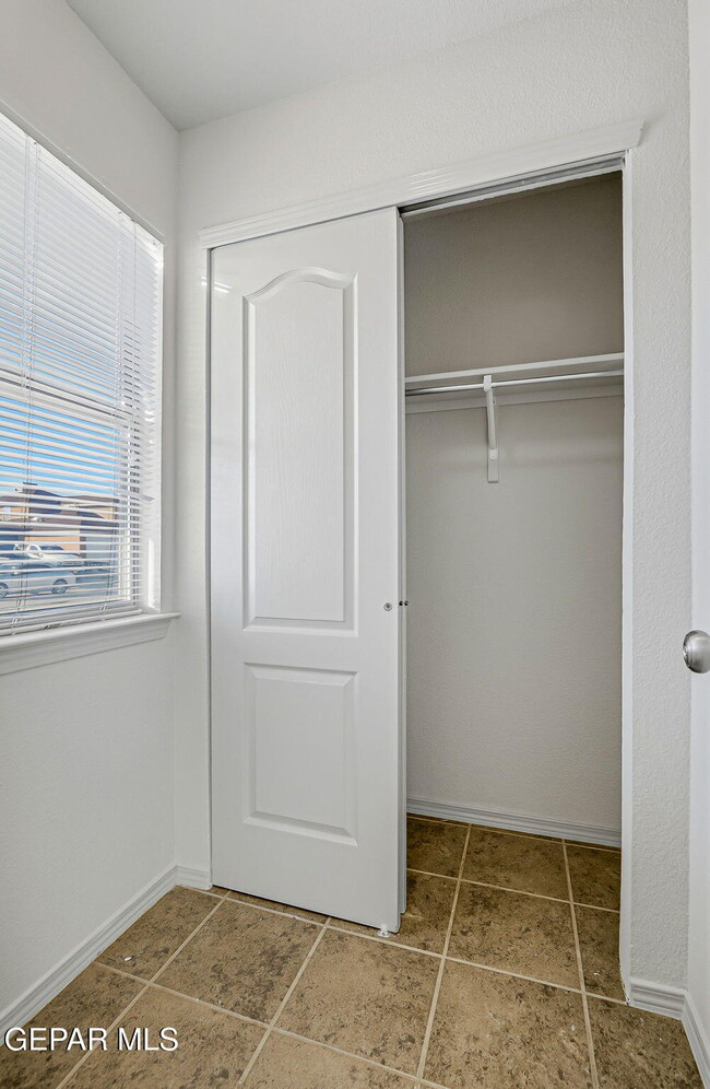 2328 Honey Dew St in El Paso, TX - Building Photo - Building Photo