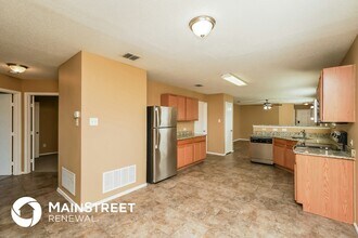 6709 Waterhill Ln in Fort Worth, TX - Foto de edificio - Building Photo