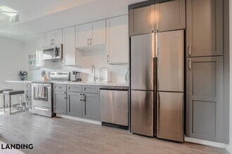 210 E Green St, Unit 714 in Ithaca, NY - Building Photo - Building Photo