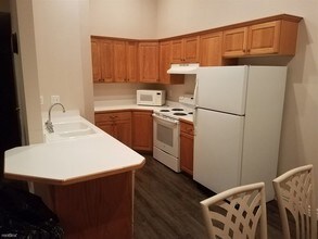 1559 N 550 W-Unit -Apt 10 in Provo, UT - Building Photo - Building Photo