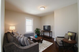 20 Tennyson St, Unit 20 in Somerville, MA - Building Photo - Building Photo