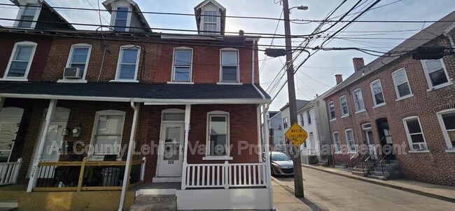 property at 326 N Fountain St