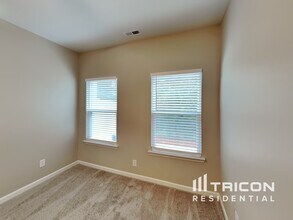125 Hickory Sta Ln in Mount Juliet, TN - Building Photo - Building Photo
