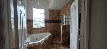 2722 SW District Ave in Port St. Lucie, FL - Building Photo - Building Photo