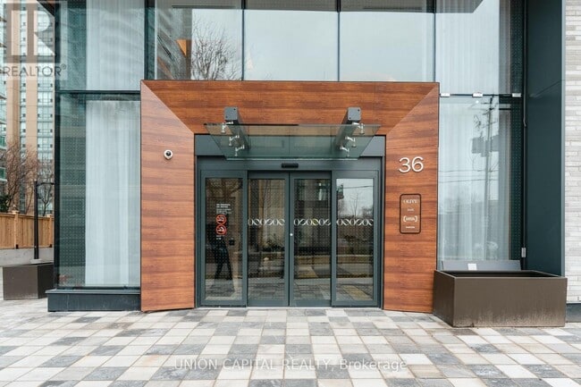 36 Olive Ave in Toronto, ON - Building Photo - Building Photo