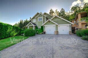 1203 Rock Rose Pl in West Kelowna, BC - Building Photo