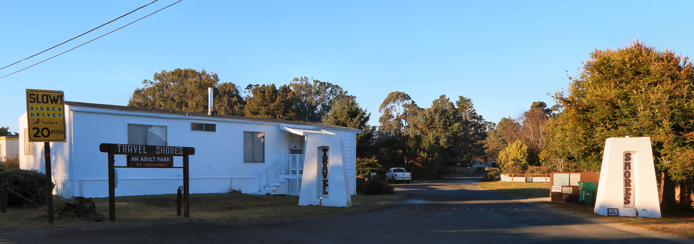 Travel Shores in Fort Bragg, CA - Building Photo