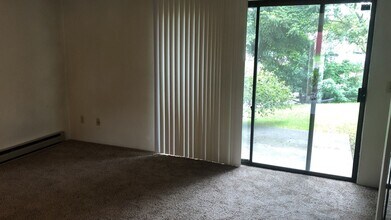 2005 NE Terre View Dr in Pullman, WA - Building Photo - Building Photo