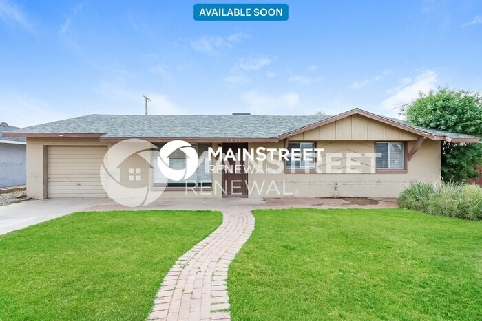 3807 W Solar Dr in Phoenix, AZ - Building Photo