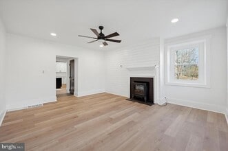 503 N Bethlehem Pike in Ambler, PA - Building Photo - Building Photo