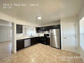 5810 S Park Ave in Tucson, AZ - Building Photo - Building Photo