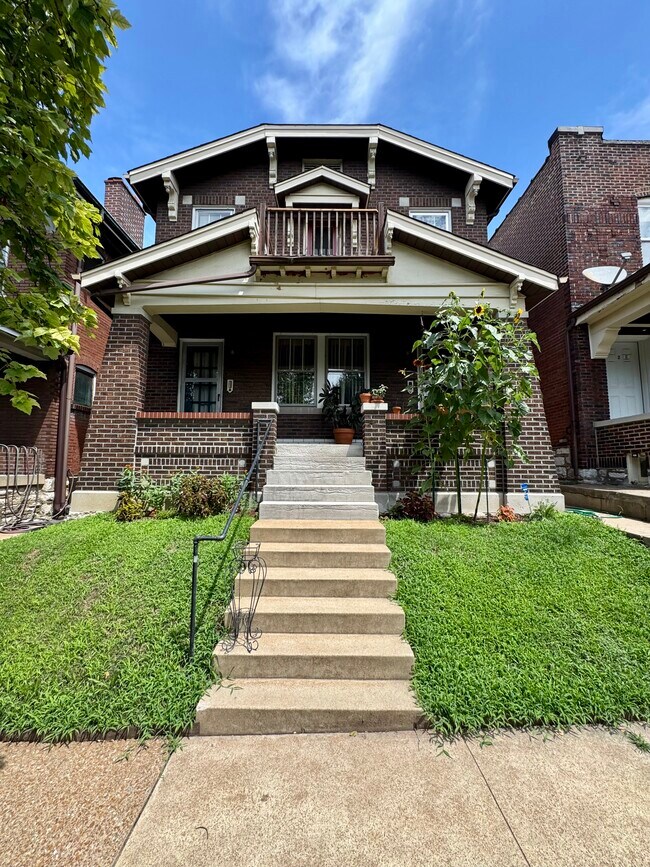 3653 Montana St, Unit 3653