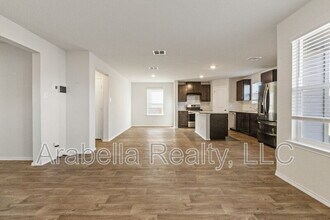 831 Cozumel Emerald in San Antonio, TX - Building Photo - Building Photo