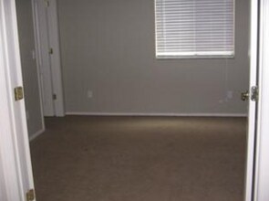 44165 W Lindgren Dr in Maricopa, AZ - Building Photo - Building Photo