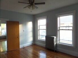 46 Tappan St, Unit 1 in Everett, MA - Building Photo