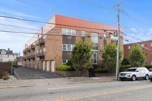 20 W Church St in Bergenfield, NJ - Building Photo