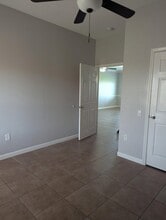 6500 S Farm-to-Market 565 Rd in Baytown, TX - Building Photo - Building Photo