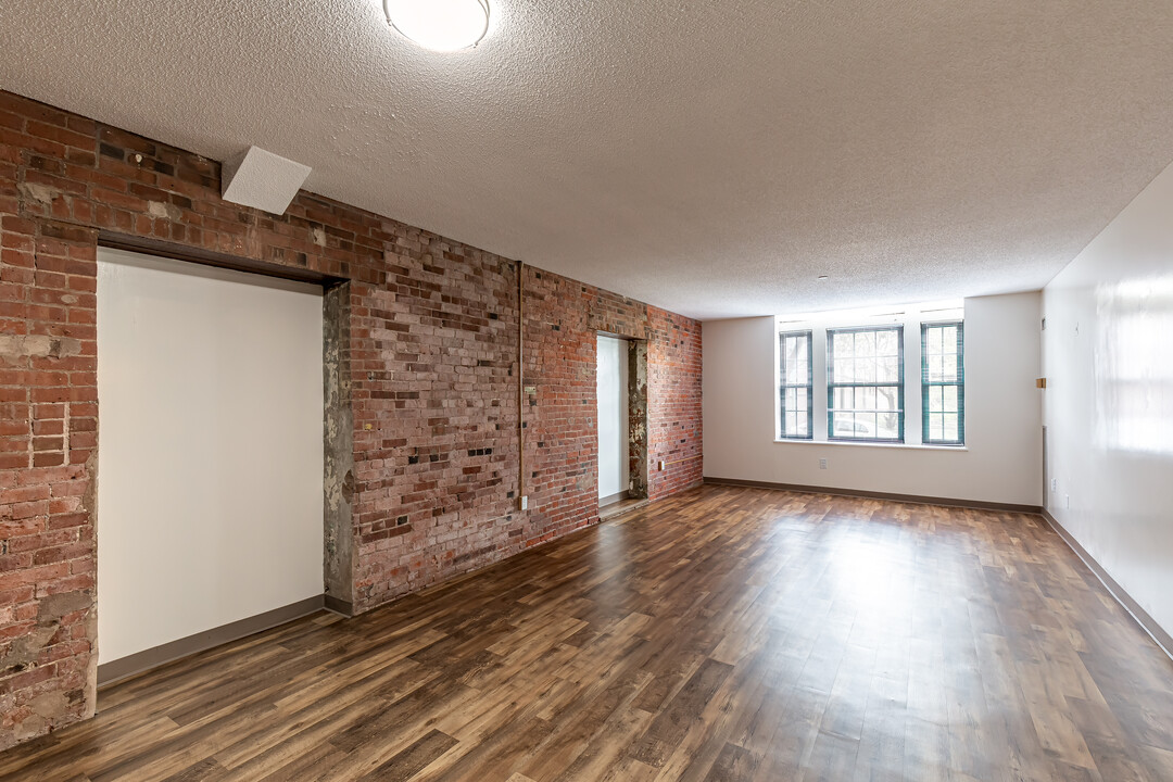 Brewery Square Apartments in New Haven, CT - Foto de edificio