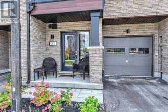 33 Wyn Wood Ln in Orillia, ON - Building Photo - Building Photo