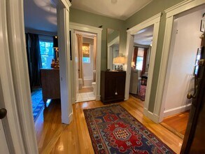 11 Ellery St in Cambridge, MA - Building Photo - Building Photo