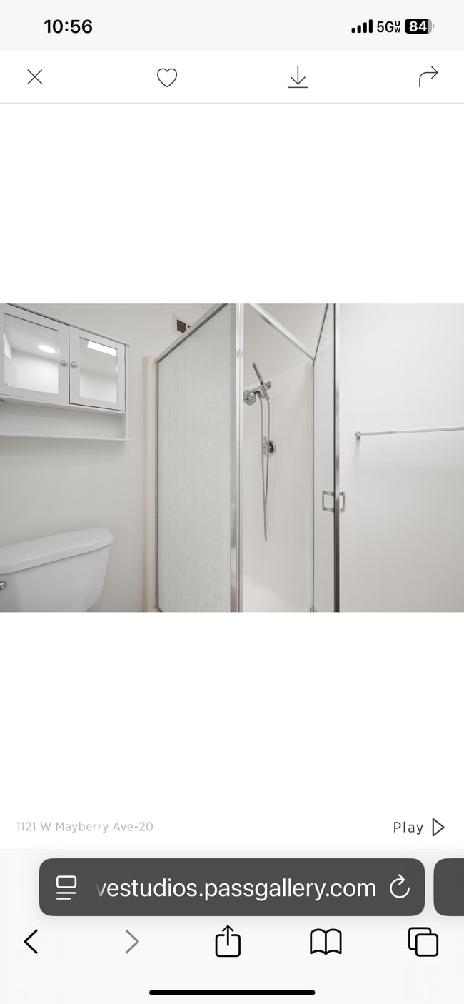 property at 1121 W Mayberry Ave