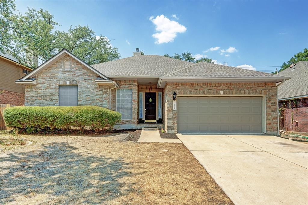 6516 Clairmont Dr in Austin, TX - Building Photo