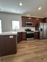 2631 Olive Ave in Patterson, CA - Building Photo - Building Photo