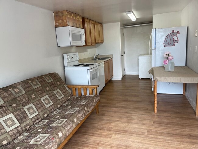 810 NE Michigan St in Pullman, WA - Building Photo - Building Photo