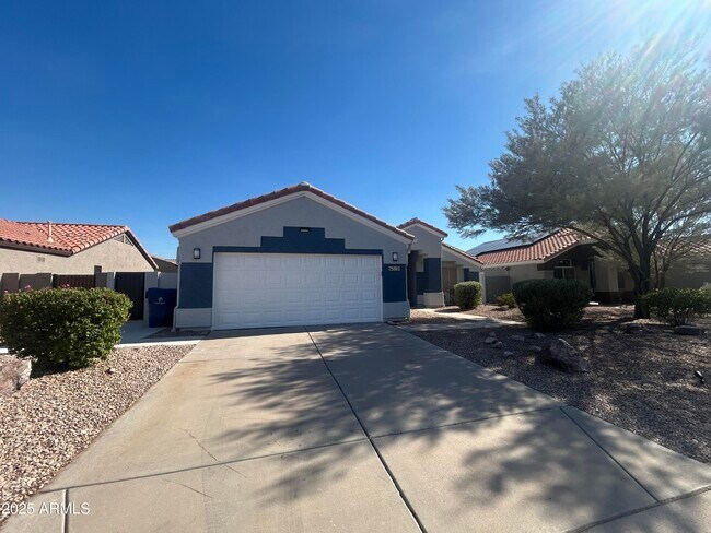 5129 W Wescott Dr in Glendale, AZ - Building Photo - Building Photo