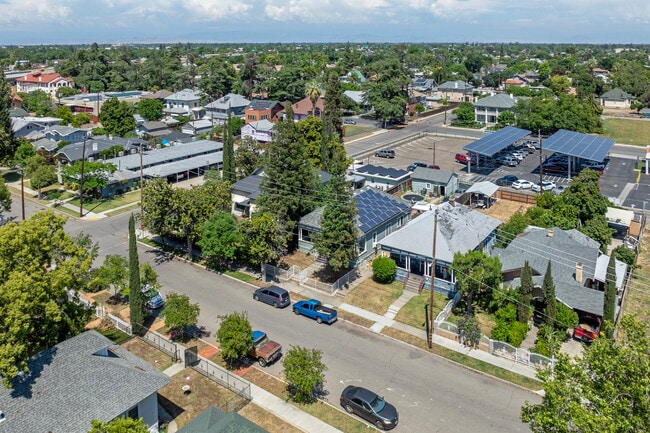 Apartments for rent in Lowell, CA