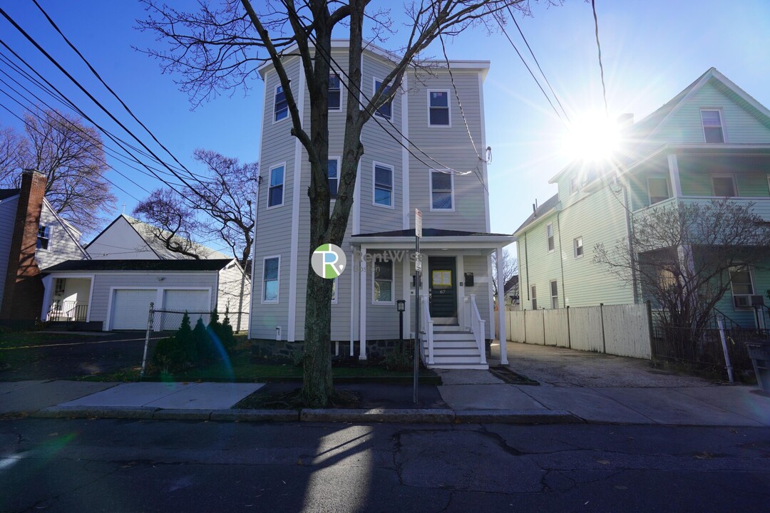 67 Wheatland St in Somerville, MA - Building Photo