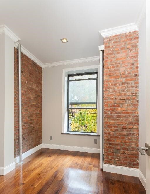 16 E 116th St in New York, NY - Building Photo - Building Photo