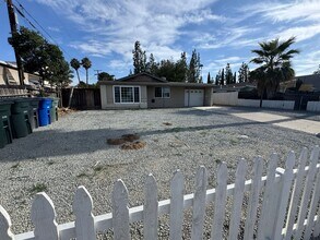 433 E Washington Ave in El Cajon, CA - Building Photo - Building Photo