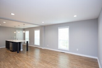 Riva Apartments in Atlanta, GA - Foto de edificio - Interior Photo