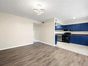 3184 Nectarine Cir in Decatur, GA - Building Photo - Building Photo