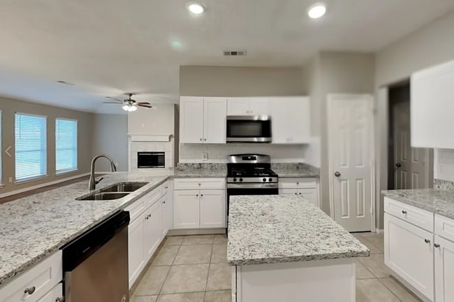 13535 Marble Pointe Ln in Cypress, TX - Building Photo - Building Photo