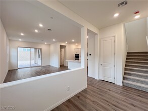 12442 Parkscene Pl in Las Vegas, NV - Building Photo - Building Photo