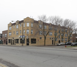 4001-4003 W Nelson St in Chicago, IL - Foto de edificio - Building Photo