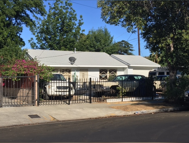 7462 Jamieson Ave in Reseda, CA - Building Photo