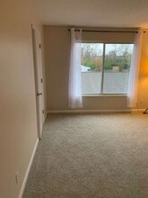 533 Aspen Glen Dr, Unit 311 in Cincinnati, OH - Building Photo - Building Photo