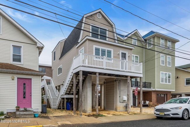 46 Barberie Ave in Highlands, NJ - Building Photo - Building Photo