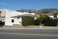 544-560 Glenneyre St in Laguna Beach, CA - Foto de edificio - Building Photo