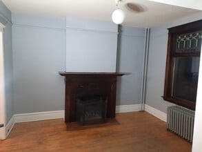 427 N 10th Ave E, Unit 427 in Duluth, MN - Building Photo - Building Photo