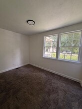122 Oak Forest Dr in Montgomery, AL - Building Photo - Building Photo