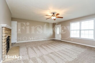3128 Twelve Oaks Blvd in Clarksville, TN - Building Photo - Building Photo