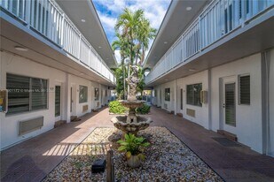 7640 Carlyle Ave in Miami Beach, FL - Building Photo