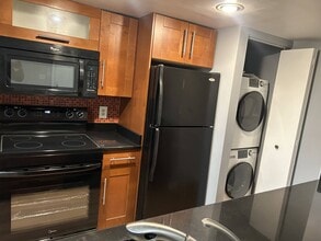 14118 Bowsprit Ln, Unit 806 in Laurel, MD - Building Photo - Building Photo