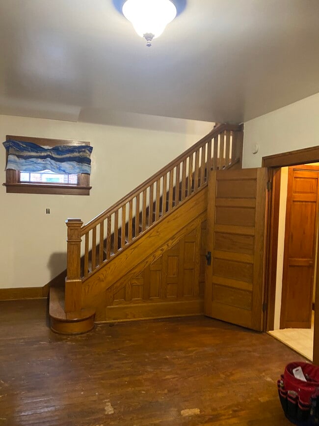 2708 Hoagland Ave in Fort Wayne, IN - Foto de edificio - Building Photo