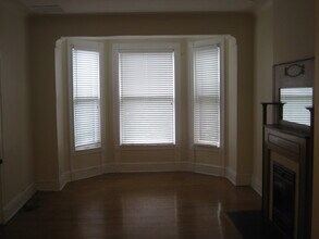 2522 N Burling St-Unit -3 in Chicago, IL - Building Photo - Building Photo